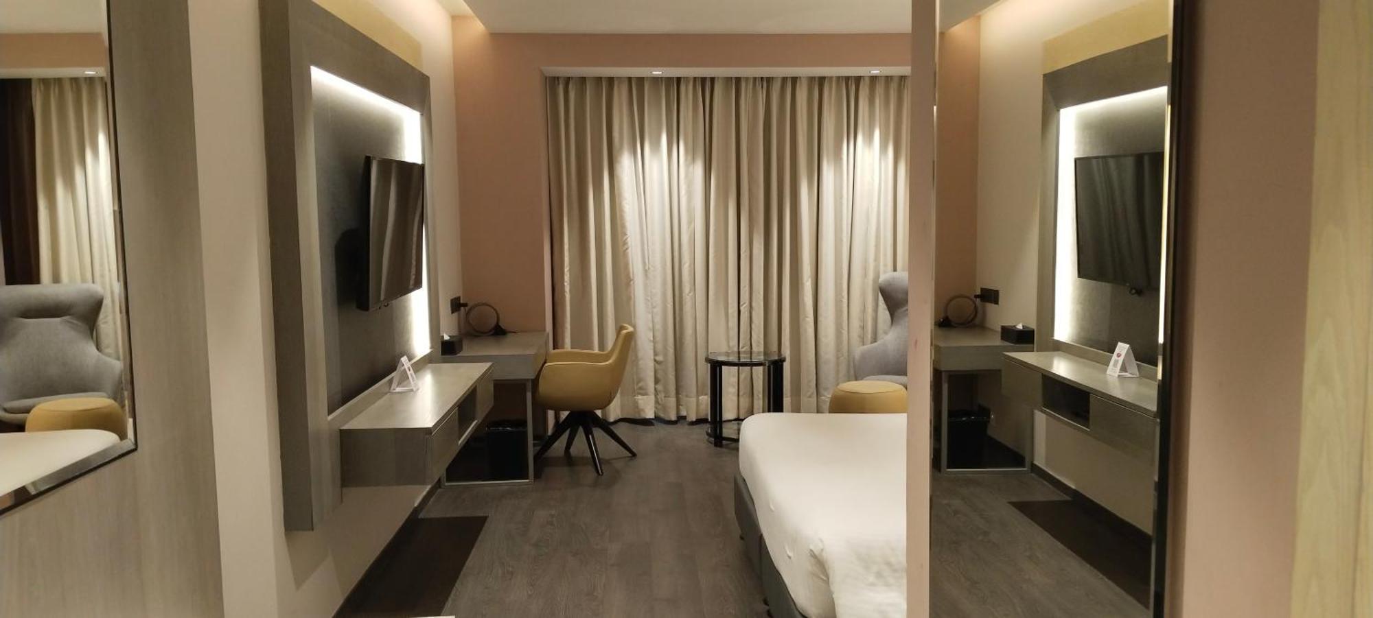 Damson Plum Hotel Lucknow Exterior foto