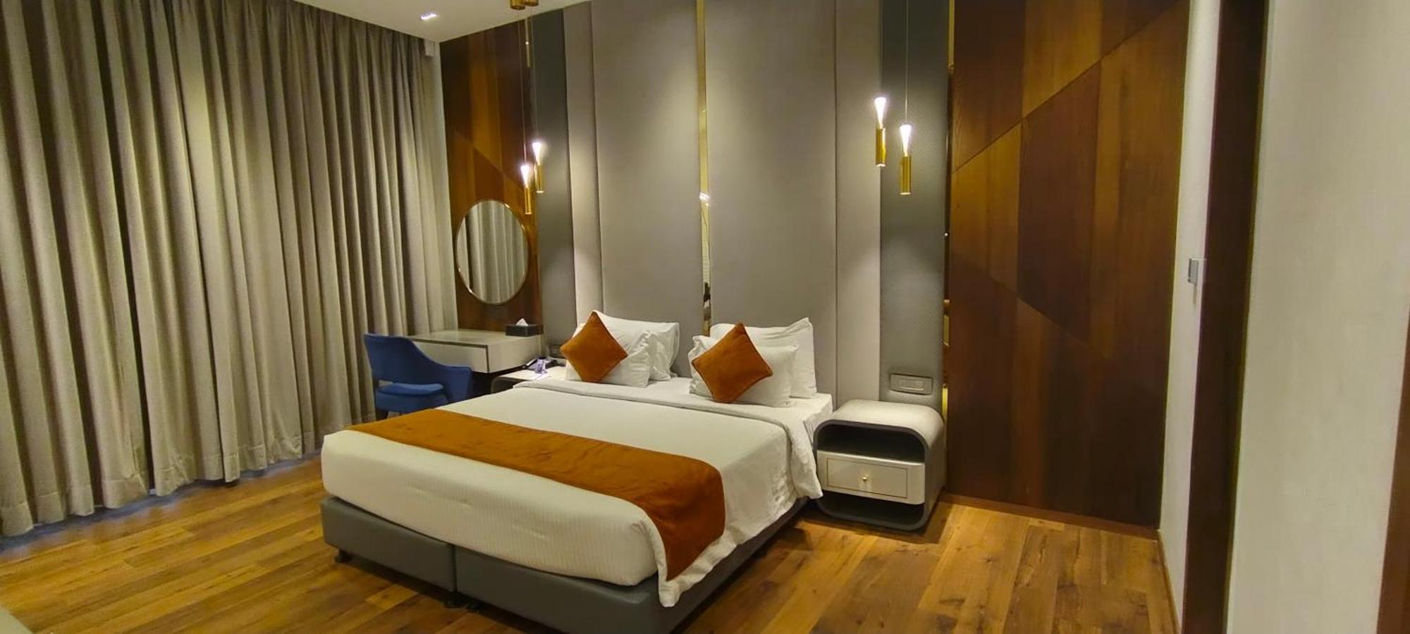 Damson Plum Hotel Lucknow Exterior foto